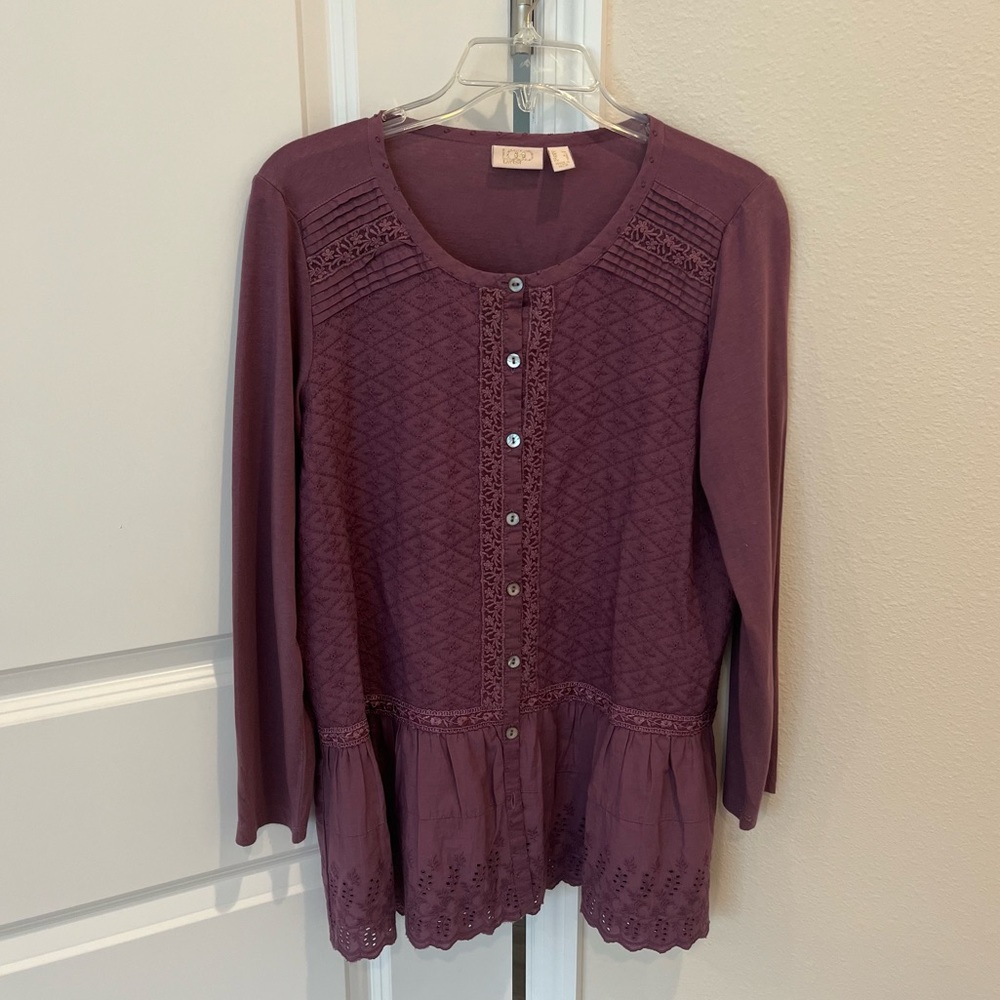 Logo by Lori Goldstein Lavish Tunic